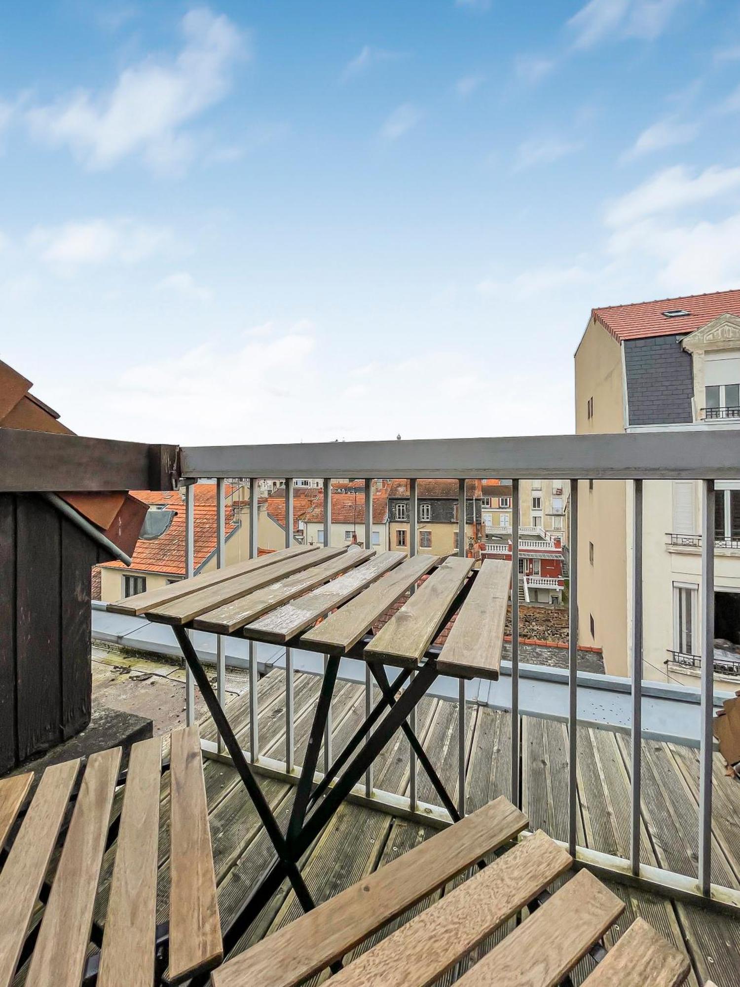 Pied-A-Terre A Montlucon公寓 外观 照片
